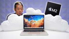 M2 MacBook Air Review  - Performance Tests Reveal Its Killer Feature!