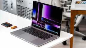 The BEST Laptop Money Can Buy - MacBook Pro M2 Max REVIEW!