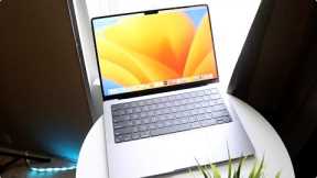 M2 Pro MacBook In 2025! (Still Worth Buying?) (Review)