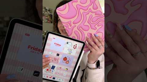 REFRESHING MY IPAD PRO FOR THE MONTH OF JULY (i’m late🧍🏻‍♀️✨) #youtubeshorts #ipadpro #shorts