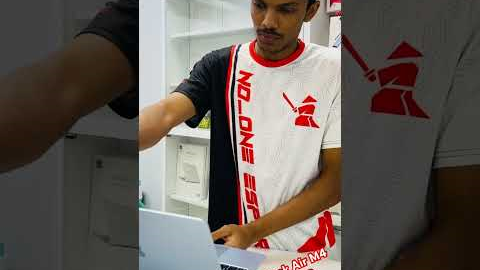#unboxing #Macbook #foryou #apple #tranding #viralvideo #shortvideo